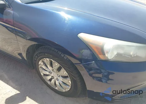 2011 Honda Accord 2.4 Lx z USA, uszkodzony, nr VIN 1HGCP2F39BA053039